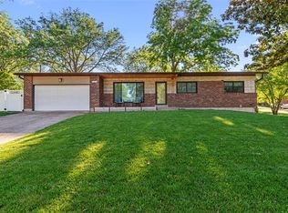 9203 Laramie Dr, Saint Louis, MO