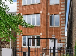 1255 N Cleaver St APT 2, Chicago, IL 60642