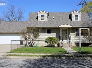 602 Fairlane St, Flint, MI 48503