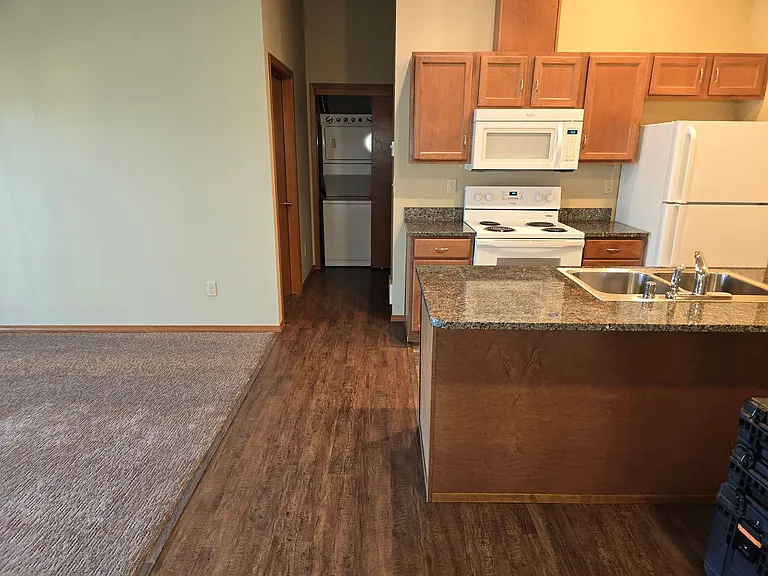 2202 Mercedes Dr #104 — Photo 17