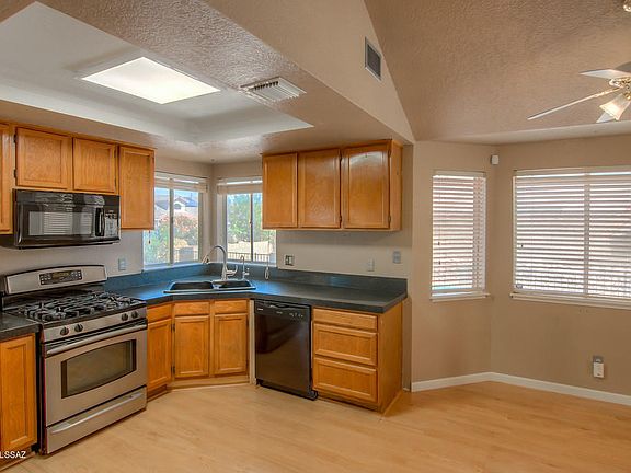 4th image of 9614 E Adare Ln