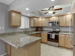 12222 N Paradise Village Pkwy #127, Phoenix, AZ 85032