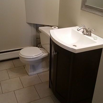 Lower Level 1/2 Bathroom