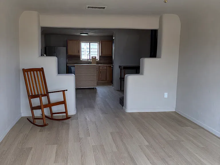 Maestas Rd — Photo 9
