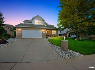 1321 S Lansing Ct, Aurora, CO 80012