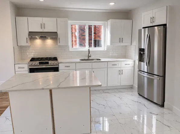 7409 58th Ave Floor 2, Middle Village, NY 11379