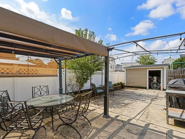 98 Bergen Avenue image 2 of 12