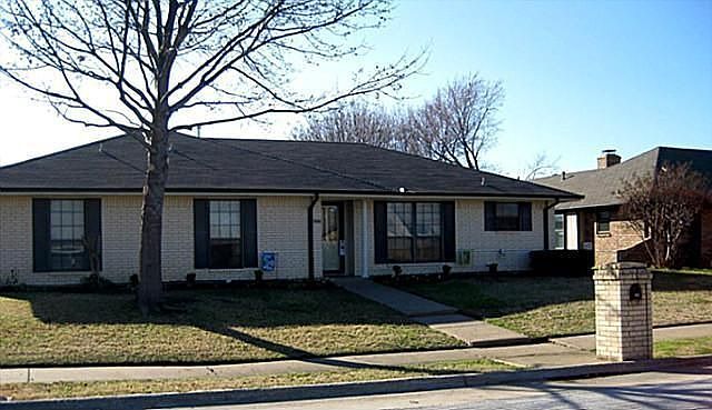 1st image of 1886 Hillcrest Dr