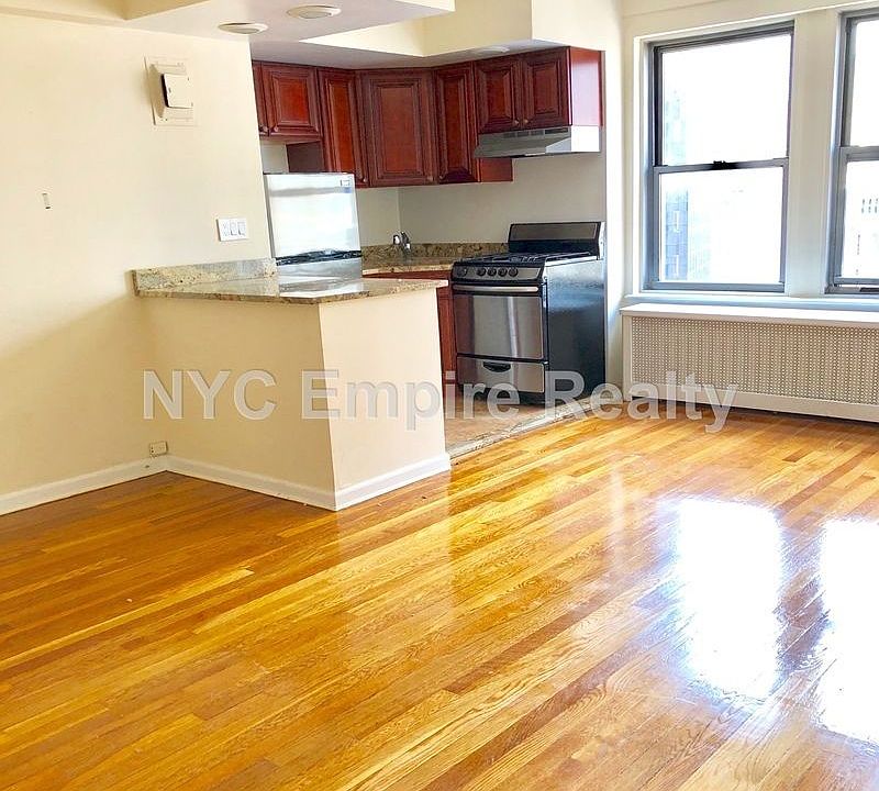 1st image of 301 E 38th St #16F*