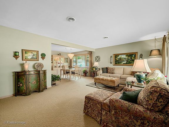 2nd image of 3023 Mayfair Ave