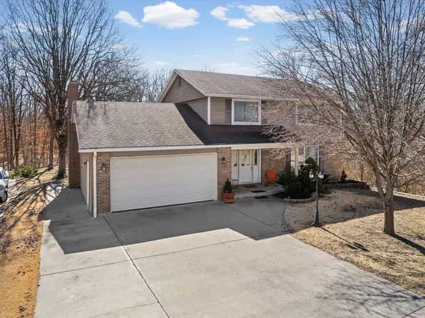 1736 Parkwood Dr, Moberly, MO 65270