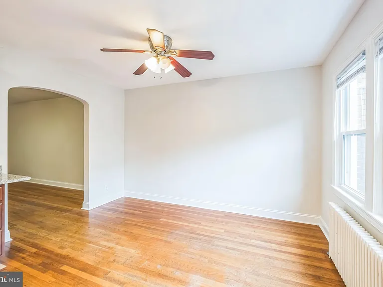 1407 K St SE — Photo 6