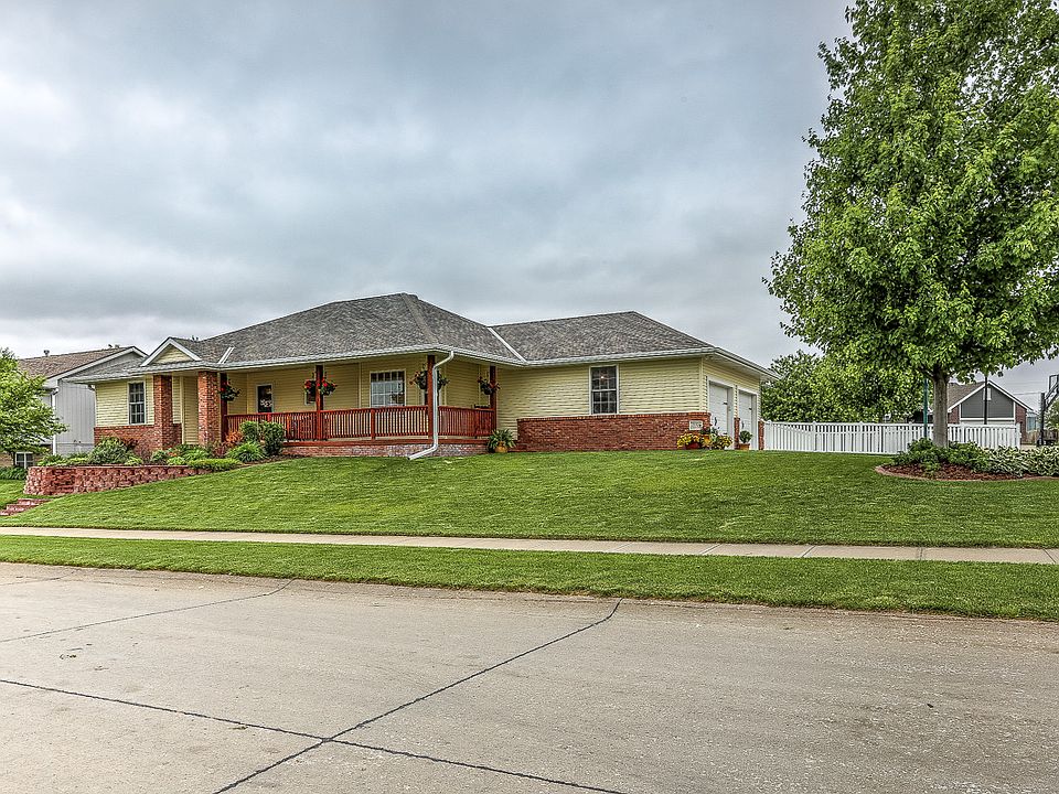 1st image of 21526 Amber Cir