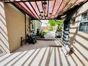 1005 E Baltimore Dr — Photo 23