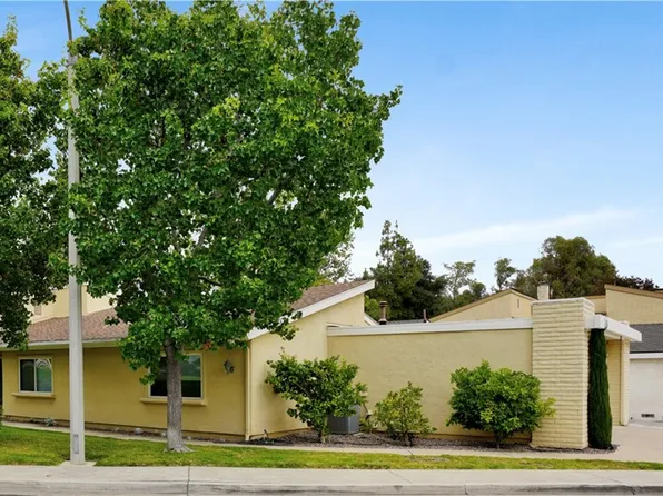 22442 Aliso Park Dr, Lake Forest, CA 92630