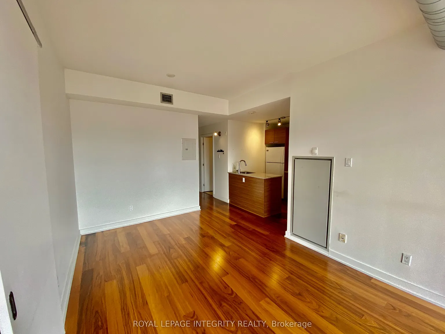 2 bed, $2,795 — Photo 3