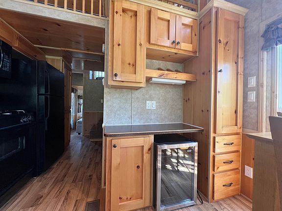 5th image of 20965 S Lakeshore Dr #6