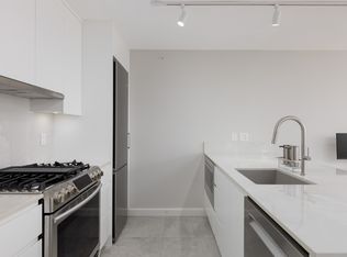 1495 Richards St #2908, Vancouver, BC V6Z3E3