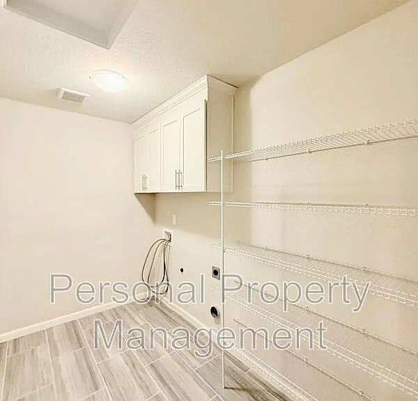 6766 N 89th Loop — Photo 16