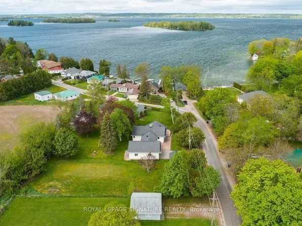 5565 Fawn Bay Rd, Ramara, ON L3V 0N2