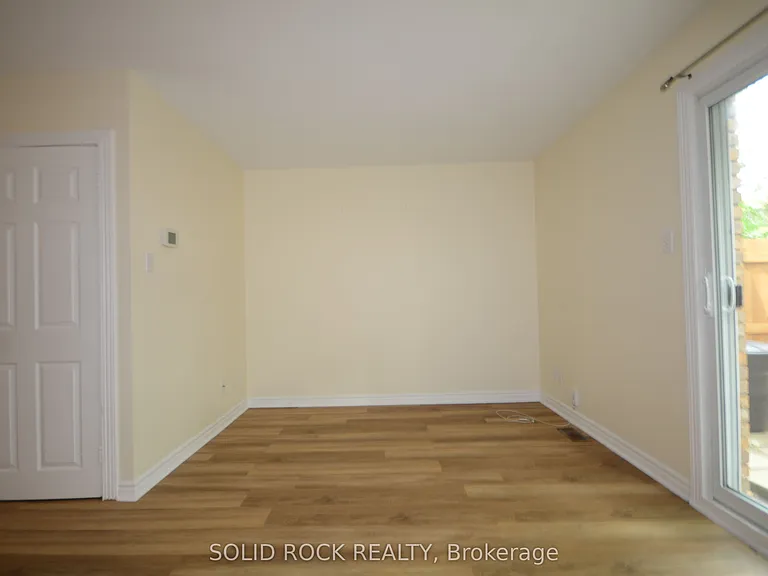 2688 Draper Ave W — Photo 10
