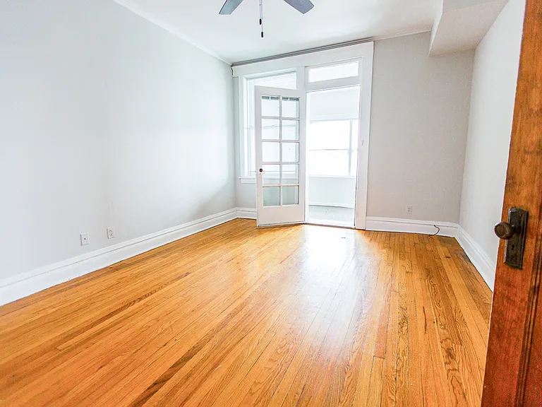 1104 N. Oakley Blvd. — Photo 5