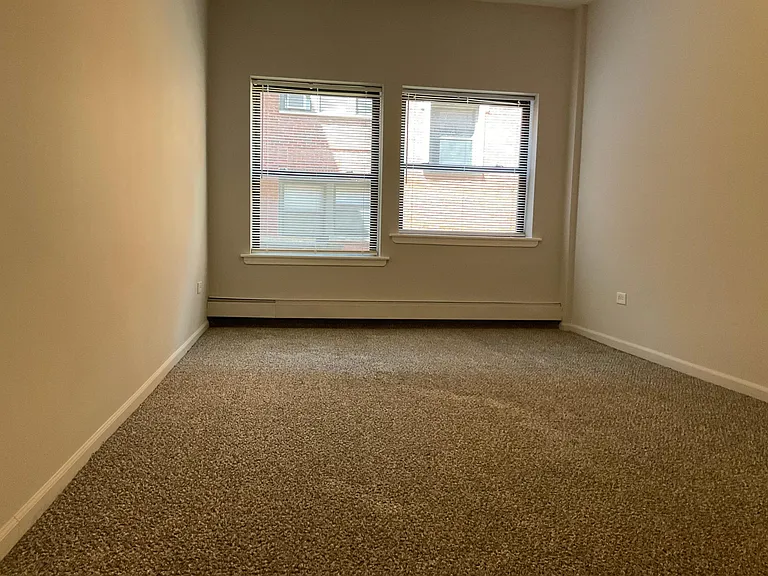 831 W Sunnyside Ave #103 — Photo 16