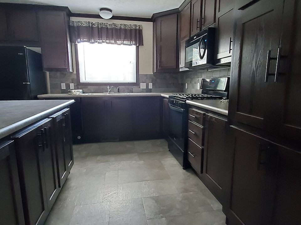 1st image of 14546 Mercury Dr #25