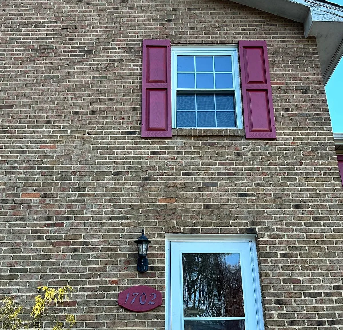 3 bed, 1584 sqft, $1,700 — Photo 2