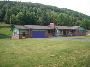 185 Hospital Dr, Pennington Gap, VA 24277