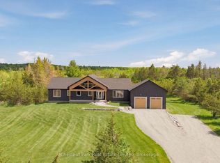 2621 Victoria Rd, Prince Edward County, ON K0K1A0