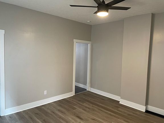 2nd image of 524 E Jenkins Ave