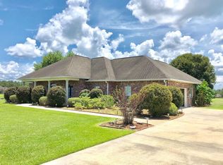 23 W Lookout Dr, Carriere, MS 39426
