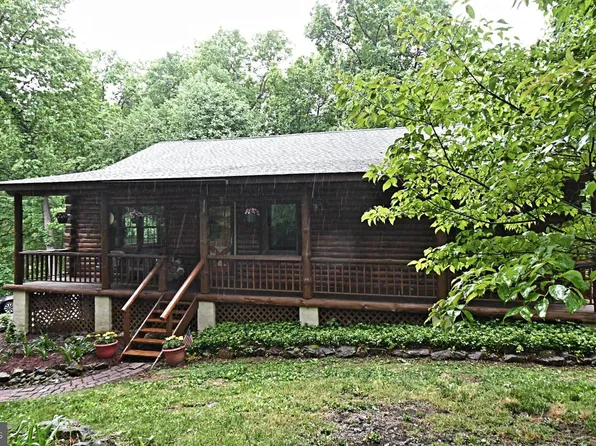 148 Fredericksville Rd, Mertztown, PA 19539