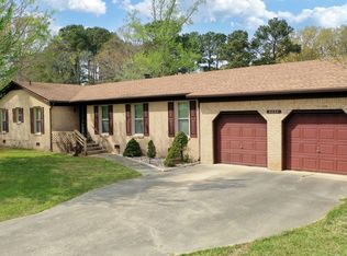 2004 Johnson Rd, Elizabeth City, NC 27909