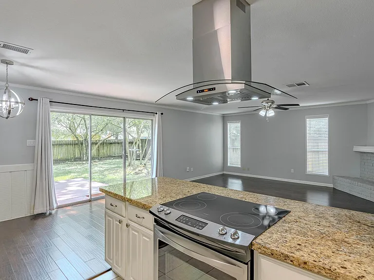 6 Basal Briar Ct — Photo 13