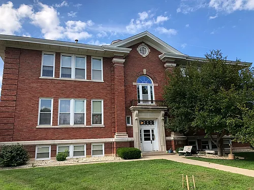 730 N Seminary Ave #1C Photo 1