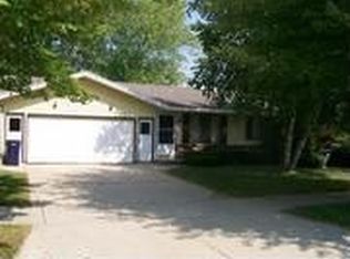 455 W 31st St, Holland, MI 49423