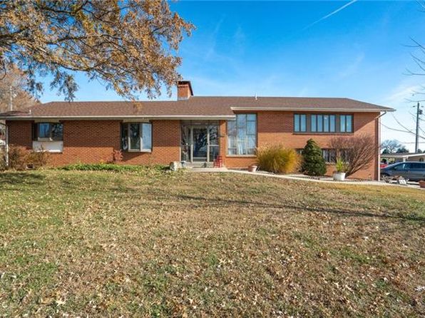 Atchison Real Estate Atchison Ks Homes For Sale Zillow