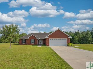 469 Parish Loop NE, Hinesville, GA 31313
