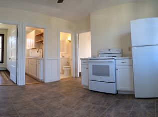 15 Powsland St APT 3, Portland, ME 04102