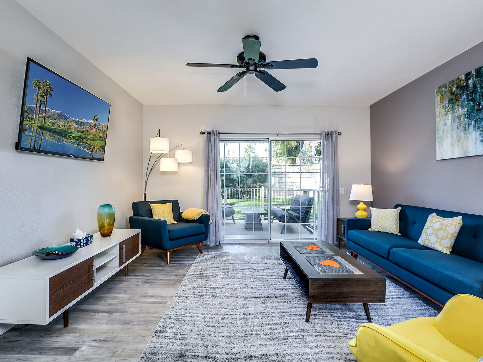 2 bed, 1175 sqft, $2,500 — Photo 2
