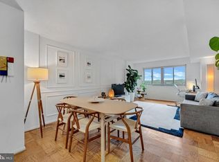 5340 Holmes Run Pkwy UNIT 802, Alexandria, VA