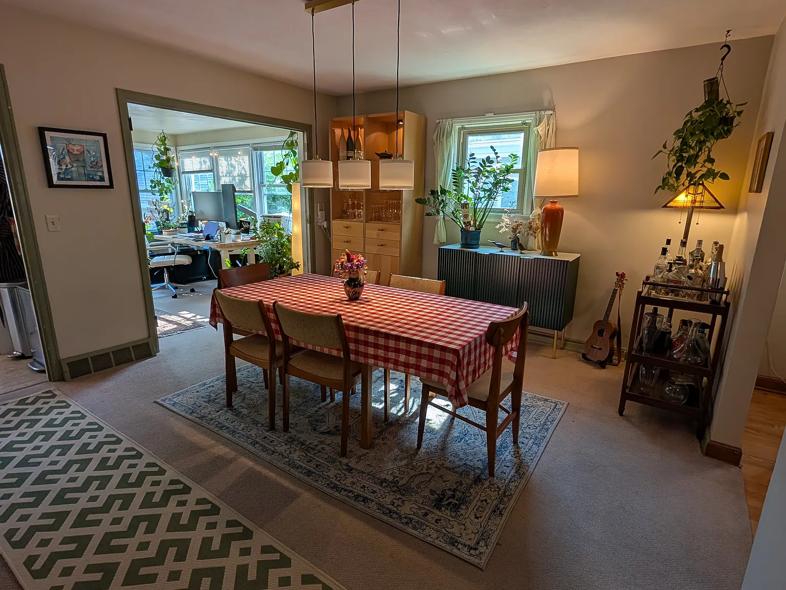 2 bed, 1200 sqft, $1,950 — Photo 3