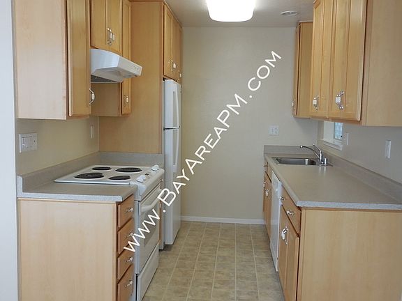 5th image of 2168 Carlmont Dr APT 5