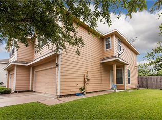 416 Folk Crest Ln, Dickinson, TX 77539