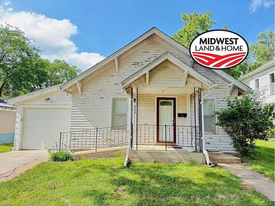 1st image of 303 W 1st St