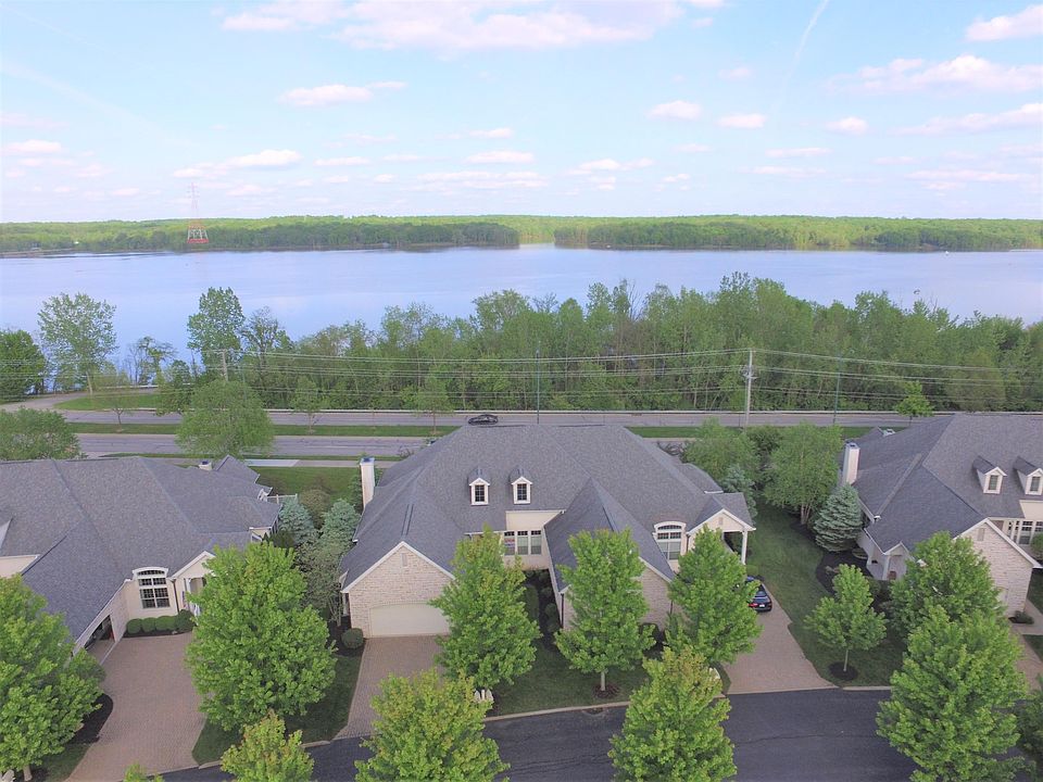 1st image of 38 Windsor Village Dr