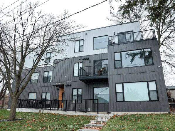 148 Glenlake Ave #3, Toronto, ON M6P 1E7