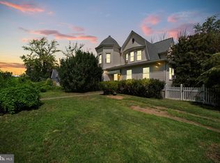 333 Oak Ave, Sharon Hill, PA 19079